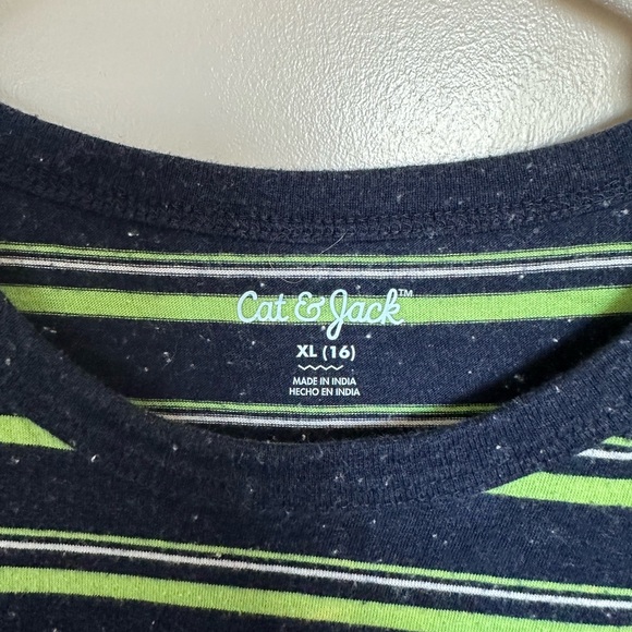 Striped short sleeve shirt - Picture 2 of 2